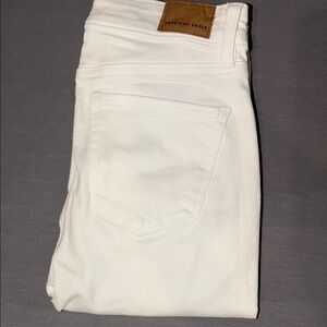 American Eagle White Stretch Jeans